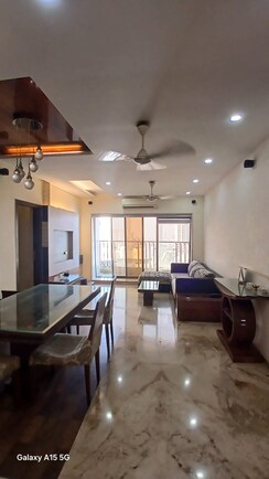 2.5 BHK Apartment For Sale in Oberoi Realty Woods