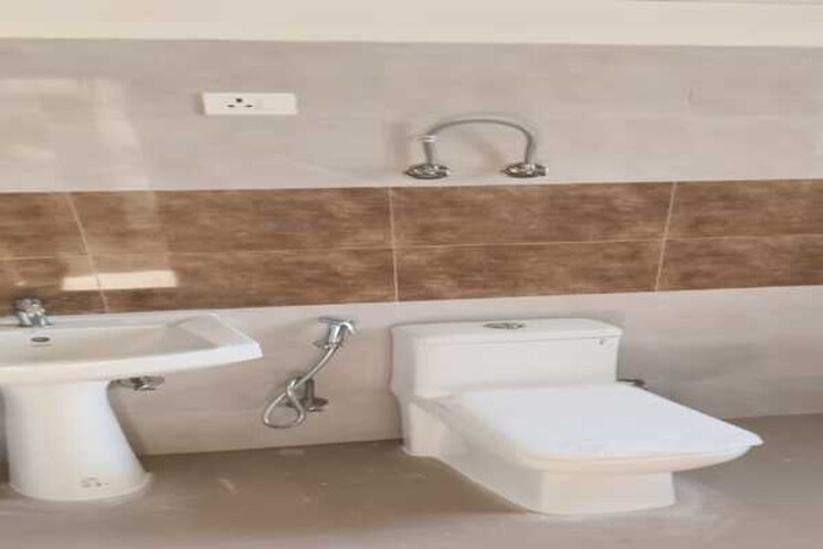 Bathroom, sector 1 greater noida 2 Bedroom 1270 Sq.Ft. Apartment In Sector 1 Greater Noida Greater Noida 9594808