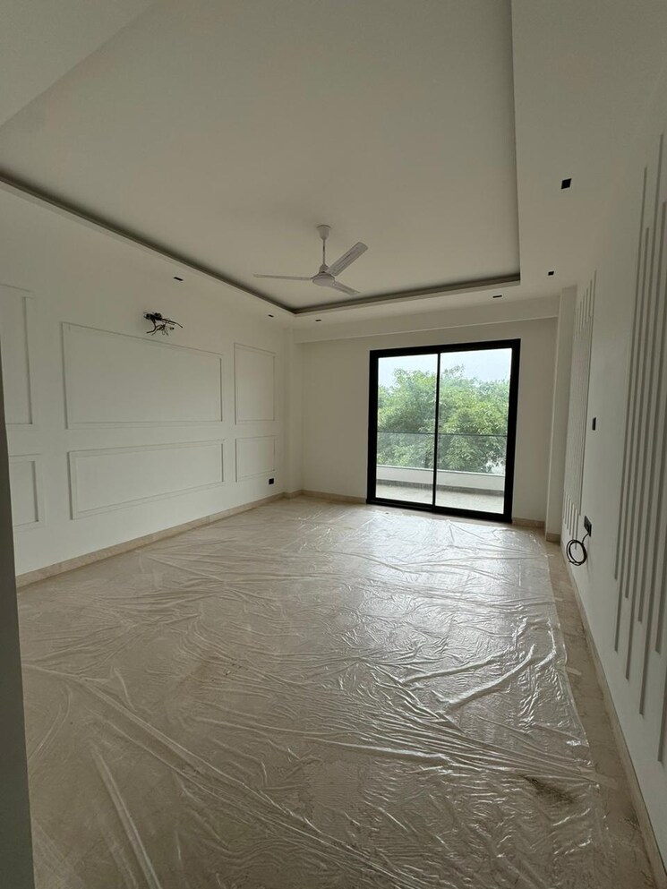 Room, raj-one-good-earth 3 Bedroom 1600 Sq.Ft. Builder Floor In Sector 71 Gurgaon 9594818