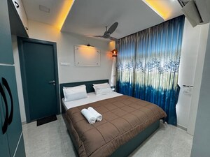 Bedroom in 1 BHK Apartment at Hiranandani Estate Solitaire C, Ghodbunder Road – for Rent