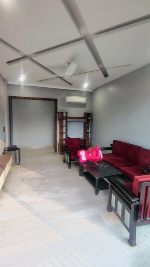 Gym in 2.5 BHK Builder Floor at AEZ Aloha, Sector 57 – for Rent