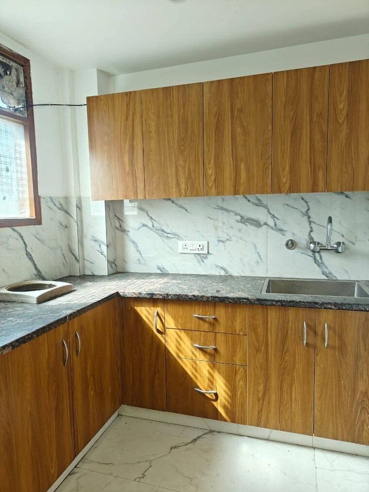Kitchen, saket 2 Bedroom 1000 Sq.Ft. Builder Floor In Saket Delhi 9594915