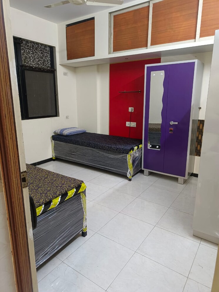 Room, gokuldham colony Pg For Boys & Girls In Gokuldham Colony 9594932