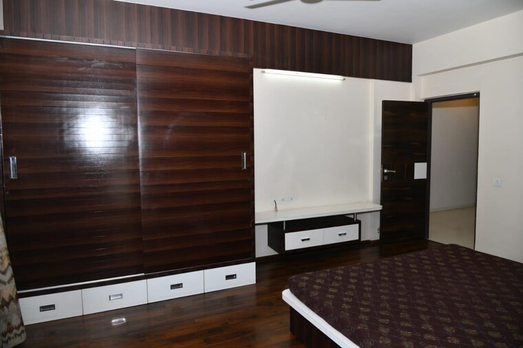 Kitchen, bodakdev 4 Bedroom 3300 Sq.Ft. Apartment In Bodakdev Ahmedabad 9594968