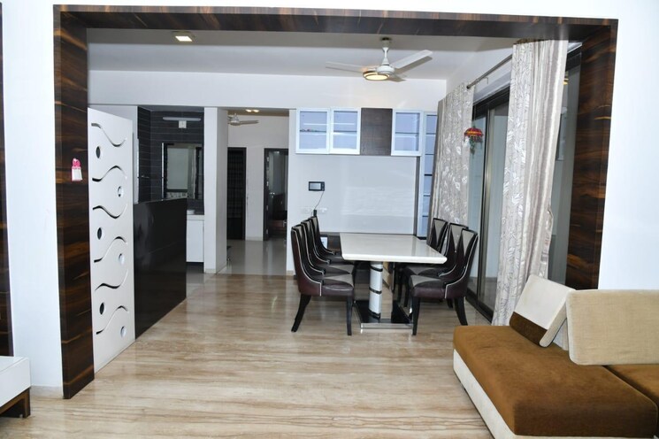 Dining area, bodakdev 4 Bedroom 3300 Sq.Ft. Apartment In Bodakdev Ahmedabad 9594968