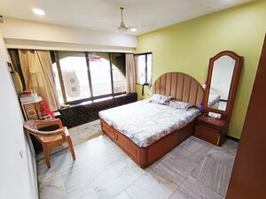 Master Bedroom in 2 BHK Apartment at Sharda Darshan, Dahisar East – for Sale