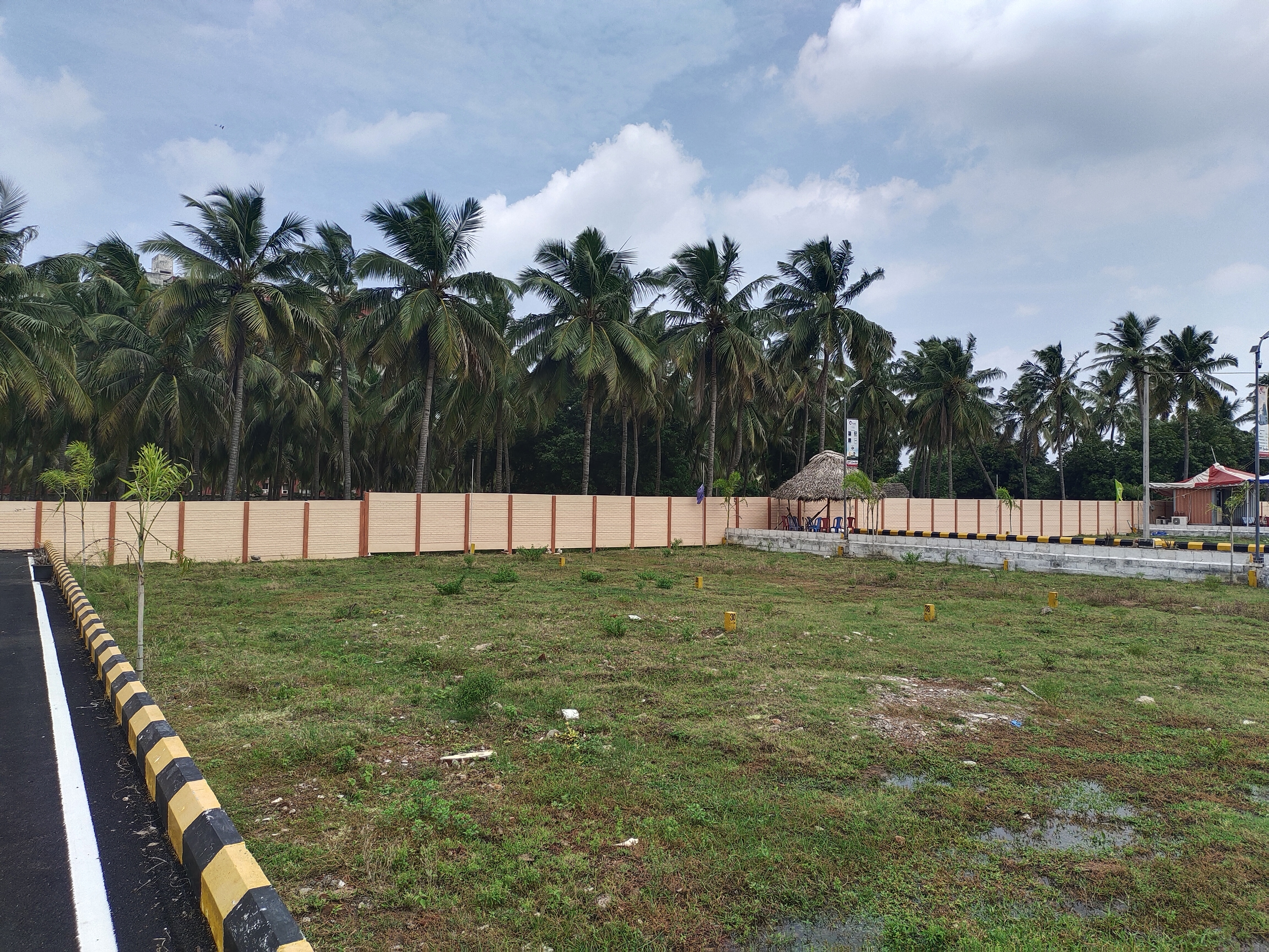 Plot For Sale in Rps Garden 