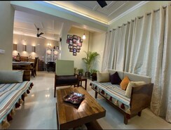 3 BHK + Servant Room Apartment For Sale in Paras Dews