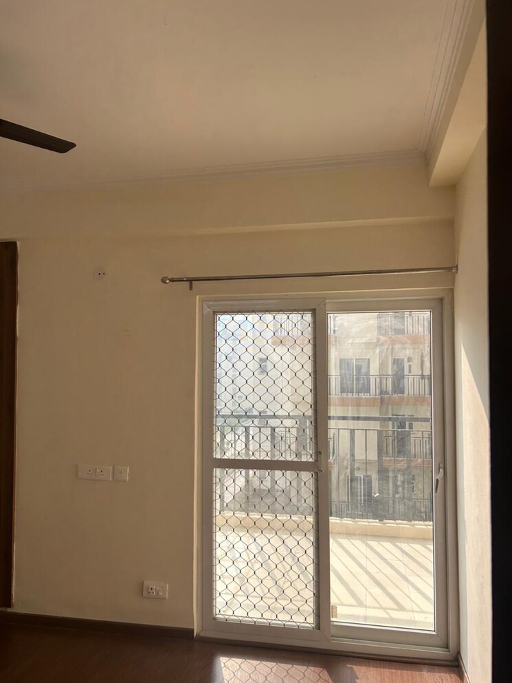 Room, amrapali-terrace-homes 3 Bedroom 1185 Sq.Ft. Apartment In Tech Zone 4 Greater Noida Greater Noida 9595222