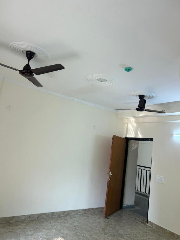 Room, amrapali-terrace-homes 3 Bedroom 1185 Sq.Ft. Apartment In Tech Zone 4 Greater Noida Greater Noida 9595222