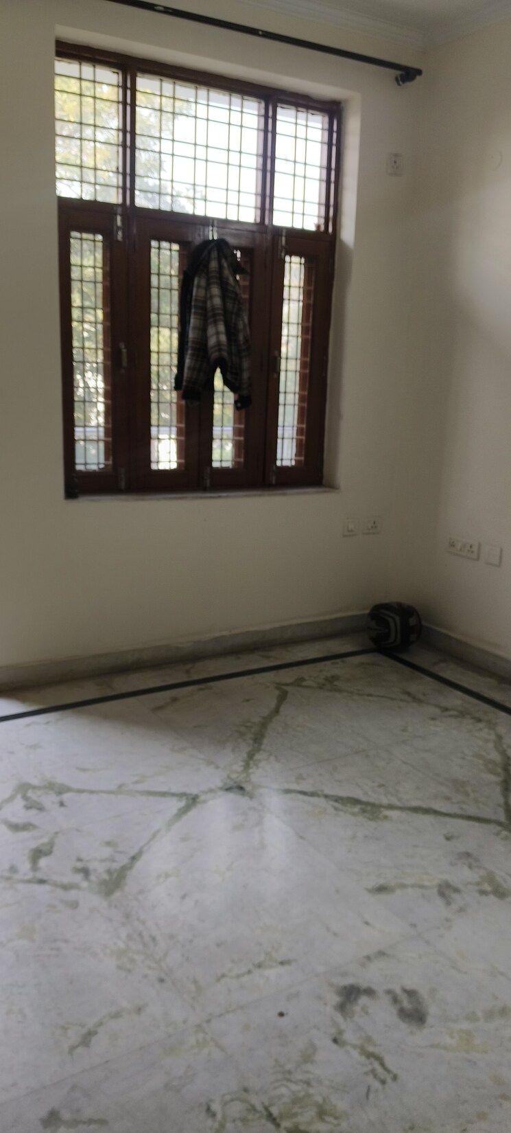 Room, shatabdi-vihar-sector-61 3 Bedroom 1750 Sq.Ft. Apartment In Sector 61 Noida 9595238