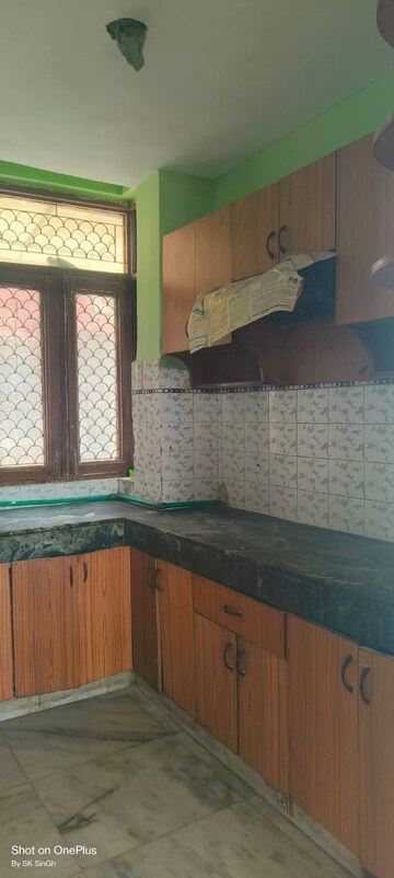 Kitchen in 3.5 BHK Apartment at Shama Apartments, Sector 10 Dwarka – for Rent