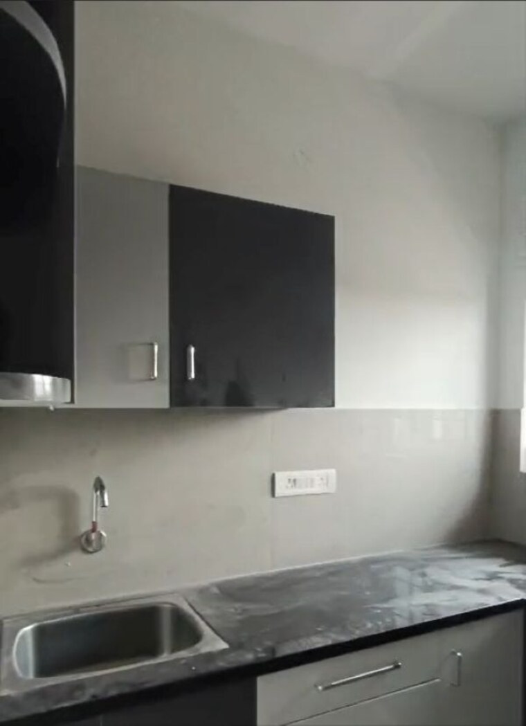 Kitchen, hsr layout 2 Bedroom 1000 Sq.Ft. Apartment In Hsr Layout Bangalore 9595254