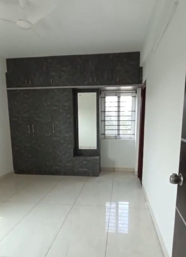Room, hsr layout 2 Bedroom 1000 Sq.Ft. Apartment In Hsr Layout Bangalore 9595254