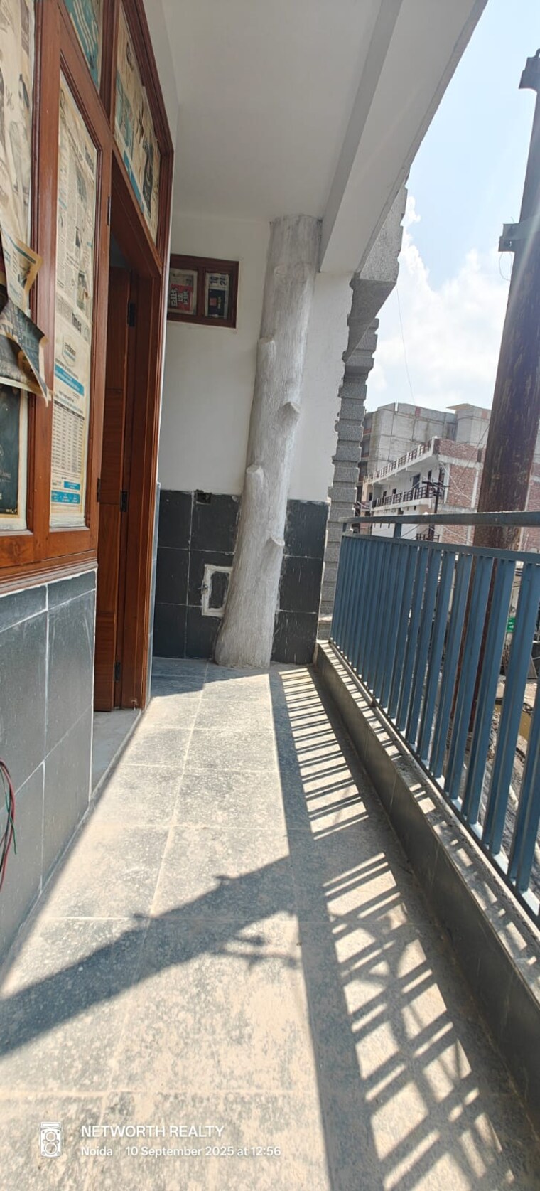 Balcony, sector 73 3 Bedroom 1400 Sq.Ft. Builder Floor In Sector 73 Noida 9595275