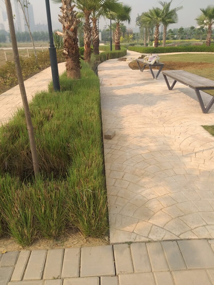 Balcony, omaxe-world-homes  150 Sq.Yd. Plot In Sector 97 Faridabad 9595289