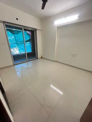 2 BHK Apartment For Rent in Badhekar Krushnakunj, Kothrud