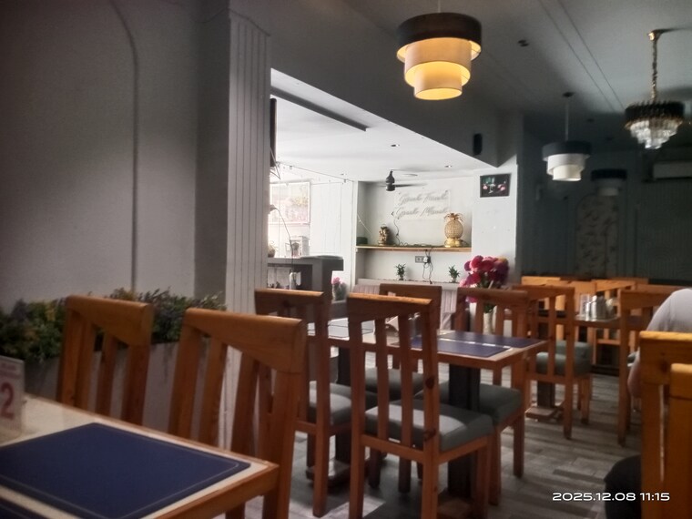 Gym, vasna road Commercial Shop 1800 Sq.Ft. In Vasna Road Vadodara 9595379