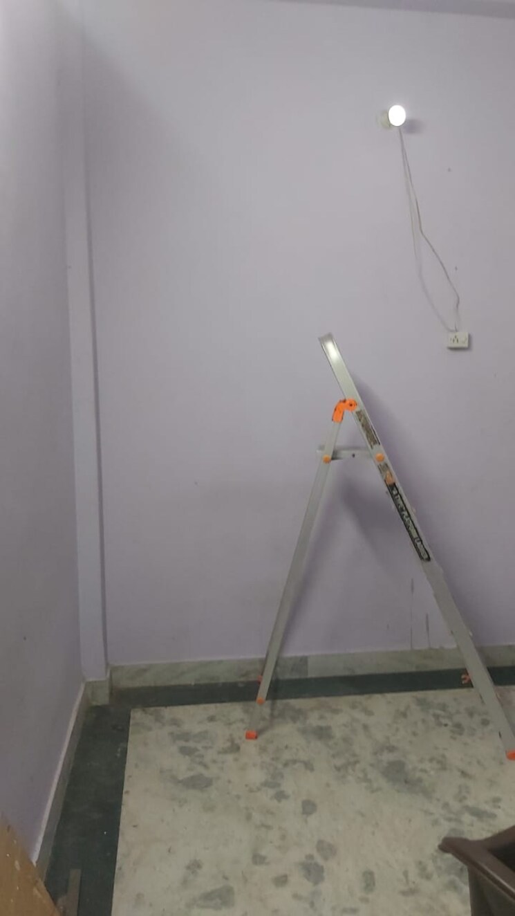 undefined, mayur vihar 1.5 Bedroom 400 Sq.Ft. Builder Floor In Mayur Vihar Delhi 9595390