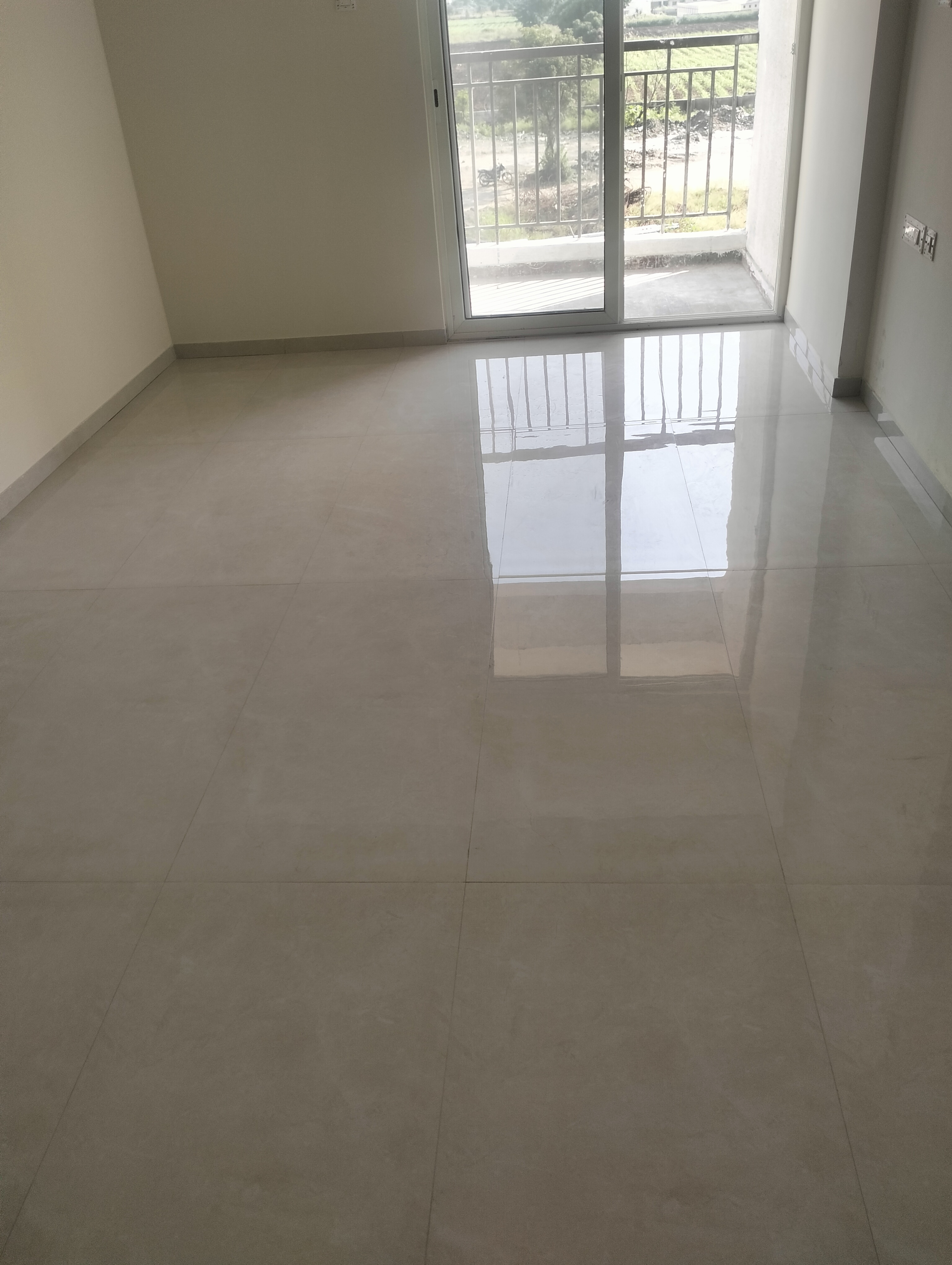 2 BHK 1050 Sq.Ft. Apartment in Sarvodaya Housing Complex