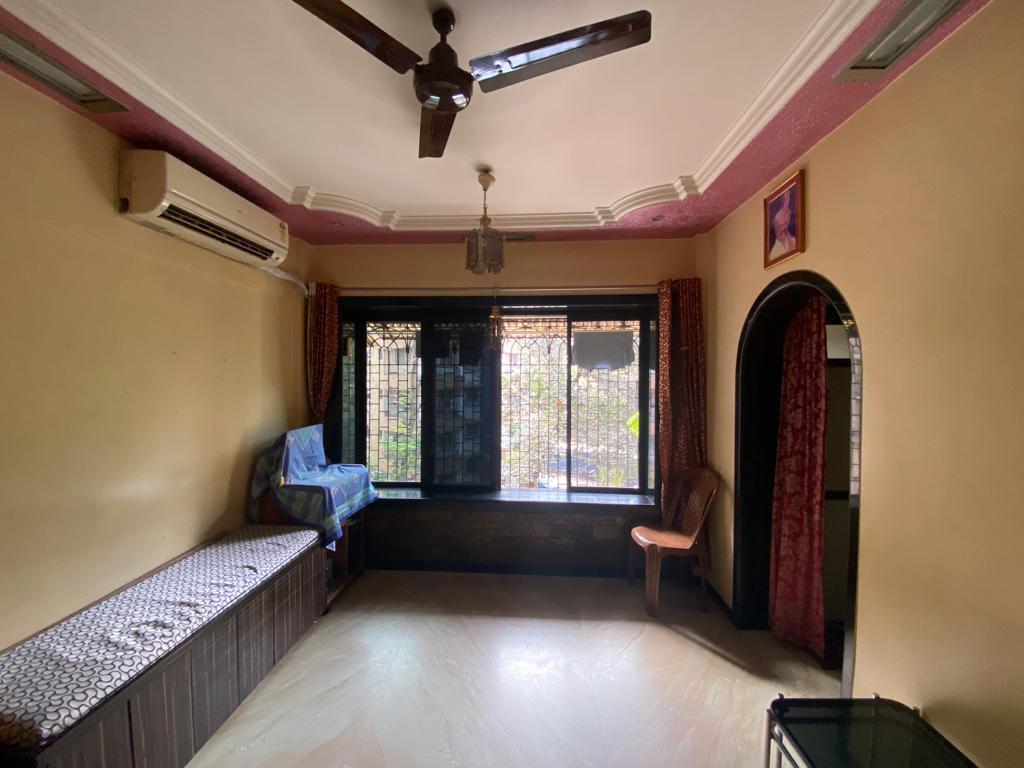 1 BHK 450 Sq.Ft. Apartment in Chandraprabha CHS