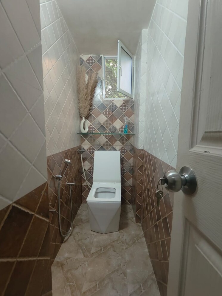 Bathroom, atlanta-chs 1 Bedroom 410 Sq.Ft. Apartment In Malad West Mumbai 9595398