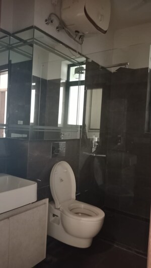 Bathroom in 3 BHK Apartment at M3M Golf Estate, Sector 65 – for Sale