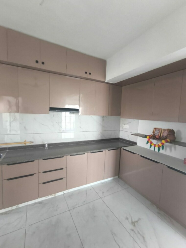 Kitchen, vashikaa-prime 3 Bedroom 1845 Sq.Ft. Apartment In Chandkheda Ahmedabad 9595420