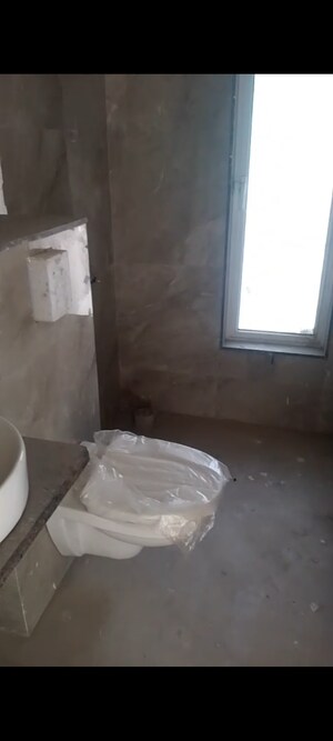 Master Bedroom in 2 BHK Apartment at Marol – for Rent