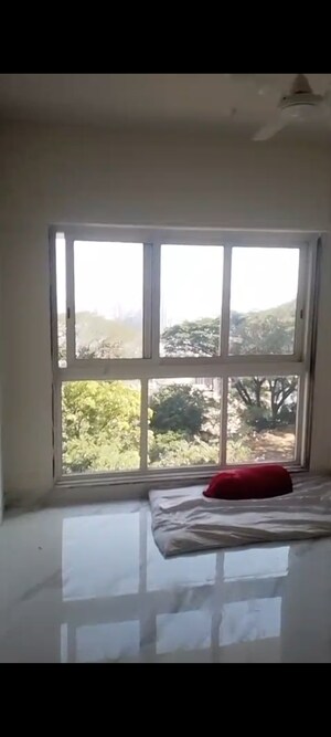 Room in 2 BHK Apartment at Marol – for Rent
