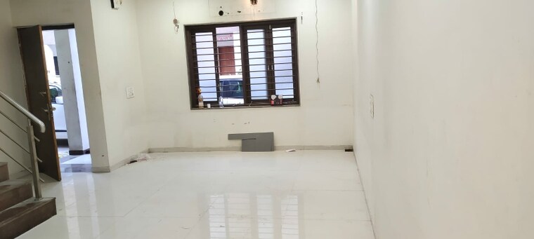 Room, sughad 4 Bedroom 1314 Sq.Ft. Villa In Sughad Ahmedabad 9595434