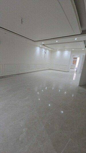 4 BHK Builder Floor For Rent in Green Fields Colony