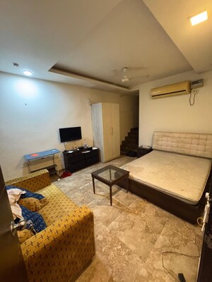 1 RK Builder Floor For Rent in Chittaranjan Park