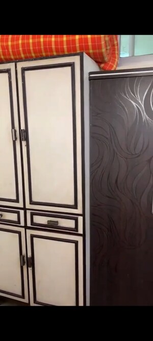 Staircase in 2 BHK Apartment at Vakola – for Rent