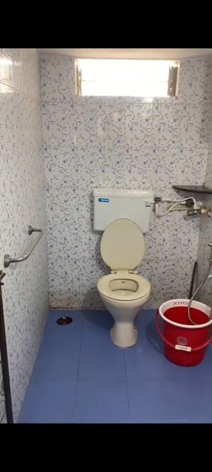 Bathroom in 2 BHK Apartment at Vakola – for Rent