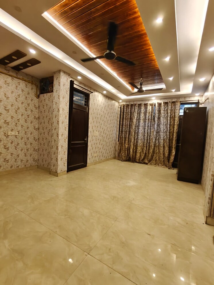 Living Room, east of kailash 2 Bedroom 1000 Sq.Ft. Builder Floor In East Of Kailash Delhi 9595474