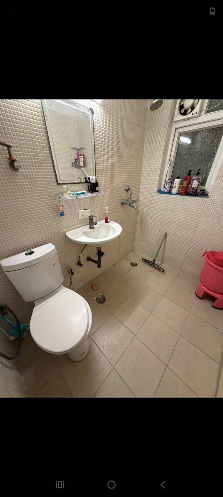 Bathroom, express-zenith 3 Bedroom 823 Sq.Ft. Apartment In Sector 77 Noida 9595482