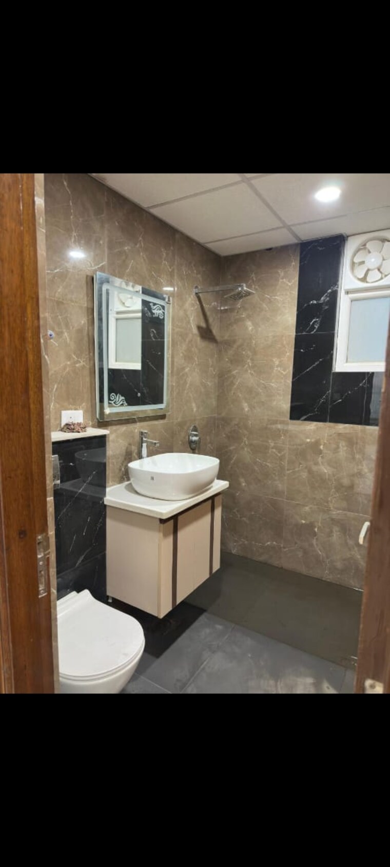 Bathroom, express-zenith 3 Bedroom 823 Sq.Ft. Apartment In Sector 77 Noida 9595482
