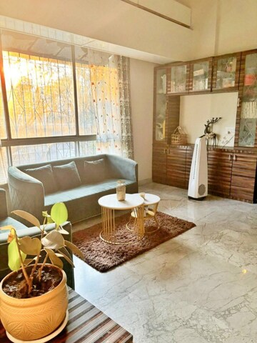 2 BHK Apartment For Rent in Rustomjee Erika, Bandra East