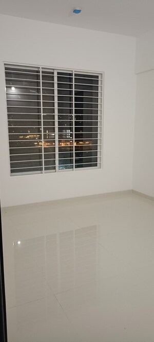 Room in 3 BHK Apartment at Pethkar Siyona, Punawale – for Rent