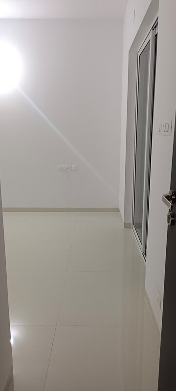 Room in 3 BHK Apartment at Pethkar Siyona, Punawale – for Rent