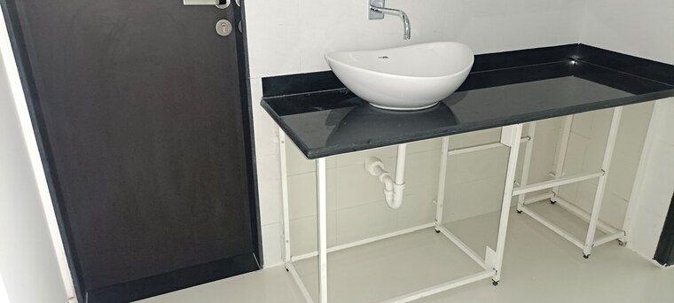 Bathroom, pethkar-siyona 3 Bedroom 1003 Sq.Ft. Apartment In Punawale Pune 9595490