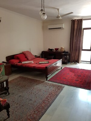 Living Room in 4 BHK Builder Floor at Greater Kailash I – for Rent