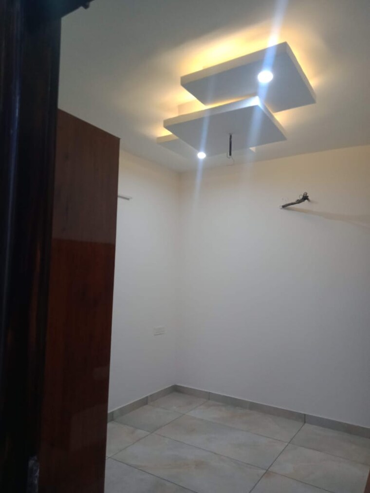 Room, huda 3 Bedroom 50 Sq.Yd. Independent House In Huda Panipat 9595526