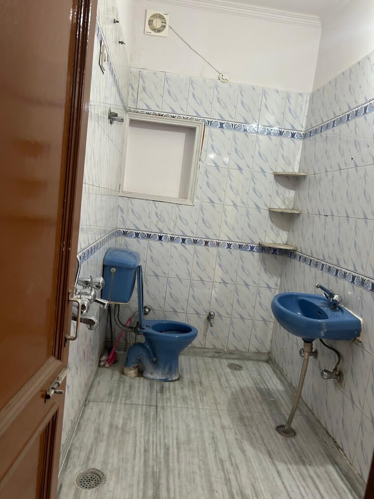 Team Area, sector 37 2 Bedroom 900 Sq.Ft. Independent House In Sector 37 Chandigarh 9595537