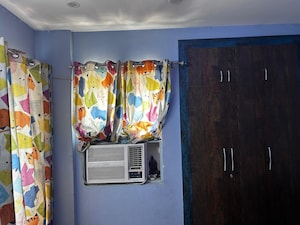 Furnished Amenities in 2 BHK Apartment at Gaur City 2 - 10th Avenue, Sector 16c Greater Noida – for Rent