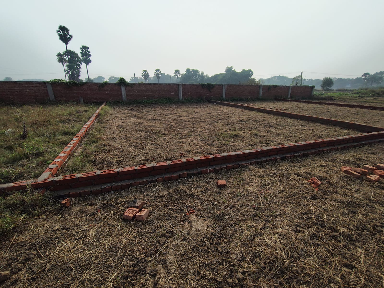 Plot For Sale in Usri