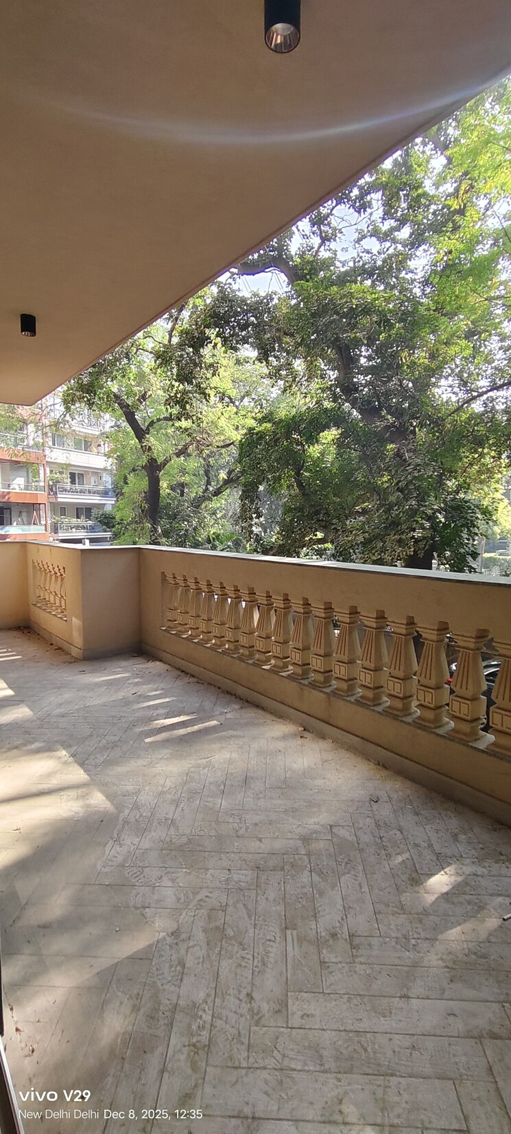 Balcony, panchsheel enclave 4 Bedroom 270 Sq.Yd. Builder Floor In Panchsheel Enclave Delhi 9595615