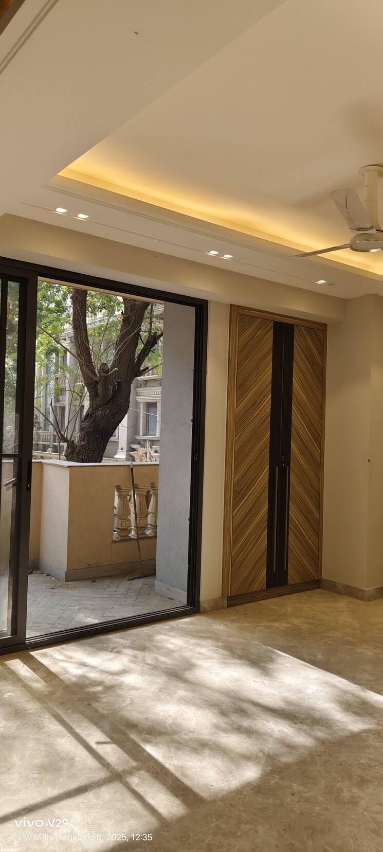 Room, panchsheel enclave 4 Bedroom 270 Sq.Yd. Builder Floor In Panchsheel Enclave Delhi 9595615