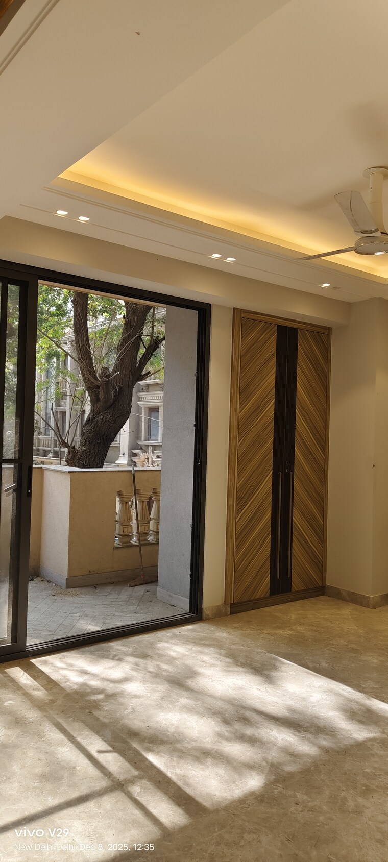 Room, panchsheel enclave 4 Bedroom 270 Sq.Yd. Builder Floor In Panchsheel Enclave Delhi 9595615